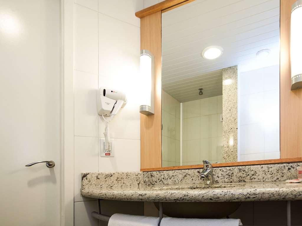 ホテル Ibis Cascavel 部屋 写真